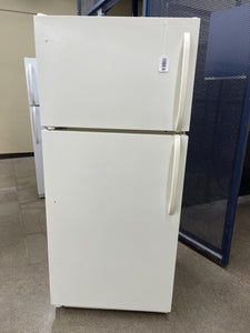 Frigidaire Refrigerator - 6518