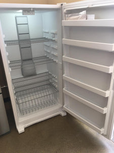 Whirlpool Freezer - 4041