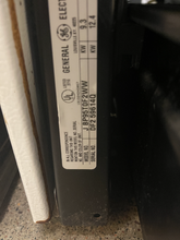 Load image into Gallery viewer, GE Electric Stove - 2962
