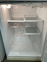 Load image into Gallery viewer, Amana Refrigerator - 8505
