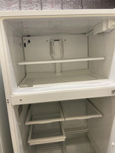 Load image into Gallery viewer, Kenmore Refrigerator - 5717
