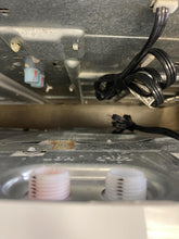 Load image into Gallery viewer, Maytag Washer - 0118
