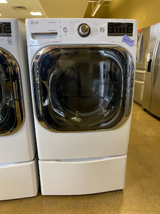 LG Front Load Washer and Gas Dryer Set - 3478 - 3476