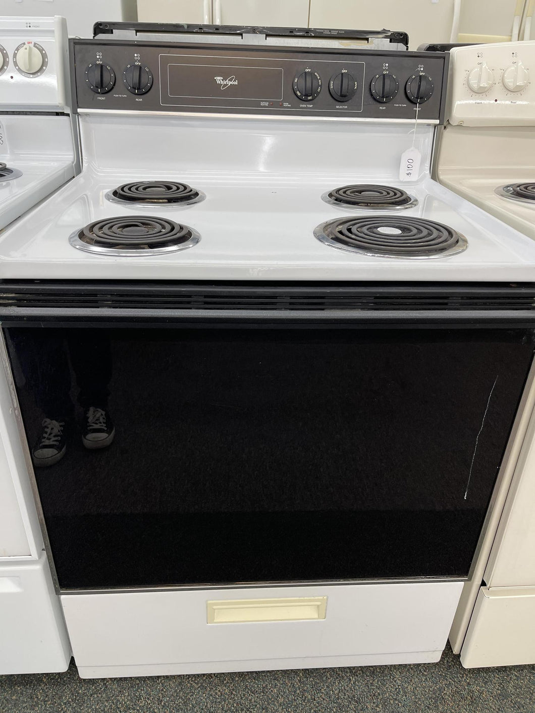 Whirlpool Electric Coil Stove - 4986