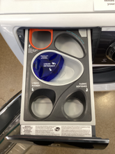 Load image into Gallery viewer, Electrolux Front Load Washer - 3043
