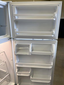 Whirlpool Refrigerator - 8960