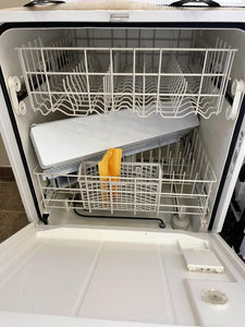 Whirlpool Dishwasher - 8952