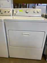Load image into Gallery viewer, Kenmore Washer and Electric Dryer Set - 3007 - 2968
