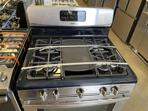 Kenmore Stainless Gas Stove - 2450