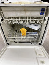 Load image into Gallery viewer, Whirlpool Dishwasher - 0725
