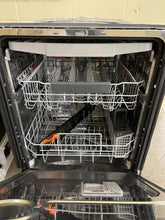 Load image into Gallery viewer, Samsung Stainless Dishwasher - 3794
