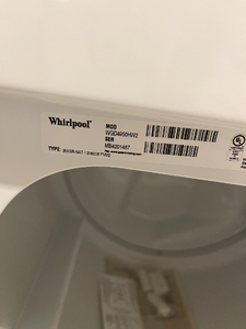 Whirlpool Washer and Gas Dryer Set - 3120 - 3121