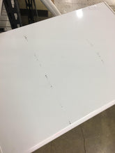 Load image into Gallery viewer, Hotpoint Chest Freezer - 4940
