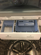 Load image into Gallery viewer, Samsung Washer - 8015
