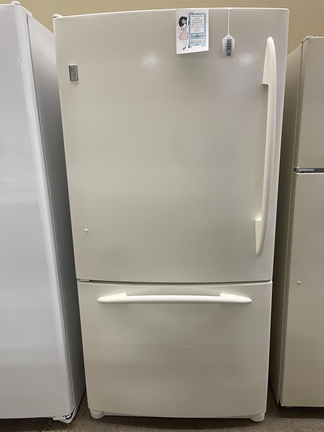 GE Profile Refrigerator with Freezer on the Bottom- 7840