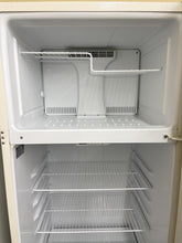 Load image into Gallery viewer, GE Refrigerator - 6116
