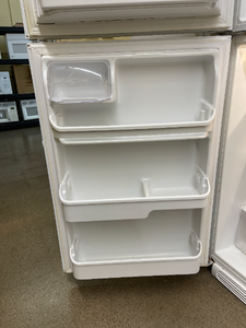 Frigidaire Refrigerator - 3445
