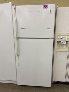 GE White Refrigerator - 5782