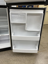 Load image into Gallery viewer, GE Stainless Refrigerator - 9541
