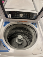 Load image into Gallery viewer, Frigidaire Washer and Electric Dryer Set - 2644 - 2694
