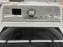 Load image into Gallery viewer, Maytag Washer and Gas Dryer - 7240-4815

