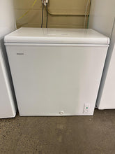 Load image into Gallery viewer, Hotpoint Freezer - 2056
