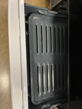 Load image into Gallery viewer, GE Gas Stove - 2422
