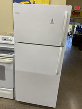 Load image into Gallery viewer, Frigidaire Refrigerator - 6140
