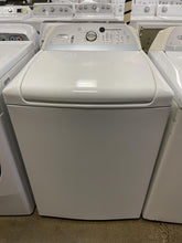 Load image into Gallery viewer, Whirlpool Cabrio Washer - 5461
