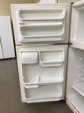 Load image into Gallery viewer, Kenmore Refrigerator - 5802
