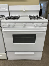 Load image into Gallery viewer, GE Gas Stove - 5488

