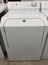 Load image into Gallery viewer, Maytag Washer and Gas Dryer Set - 1480-1481
