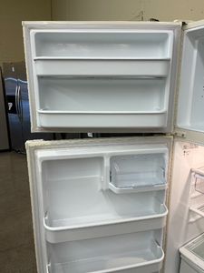 Amana Bisque Refrigerator - 1305