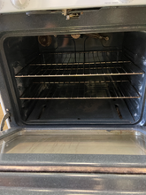Load image into Gallery viewer, GE Gas Stove - 2692
