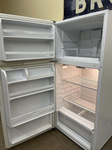 Whirlpool Refrigerator - 8918