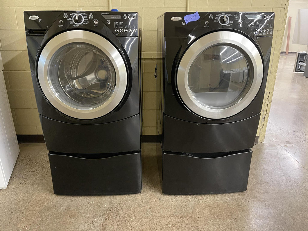 Whirlpool Front Load Washer and Gas Dryer Set - 1397 - 3888
