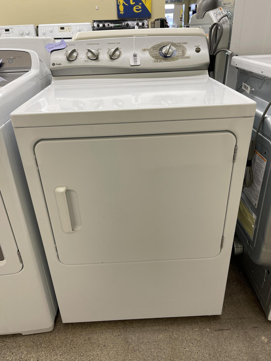 GE Gas Dryer - 2037