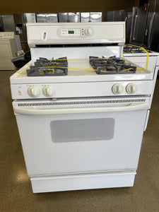 GE Gas Stove - 0462