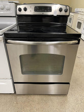 Load image into Gallery viewer, GE Stainless Electric Stove - 5586
