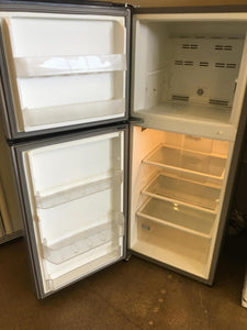 Whirlpool  Refrigerator - 6112