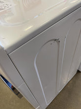 Load image into Gallery viewer, GE Front Load Washer - 7312
