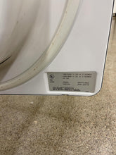 Load image into Gallery viewer, White Westinghouse Electric Dryer - 9952
