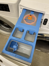 Load image into Gallery viewer, GE Front Load Washer - 4516
