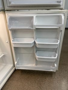 Whirlpool Refrigerator - 3609