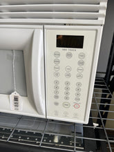 Load image into Gallery viewer, Whirlpool Microwave - 9637
