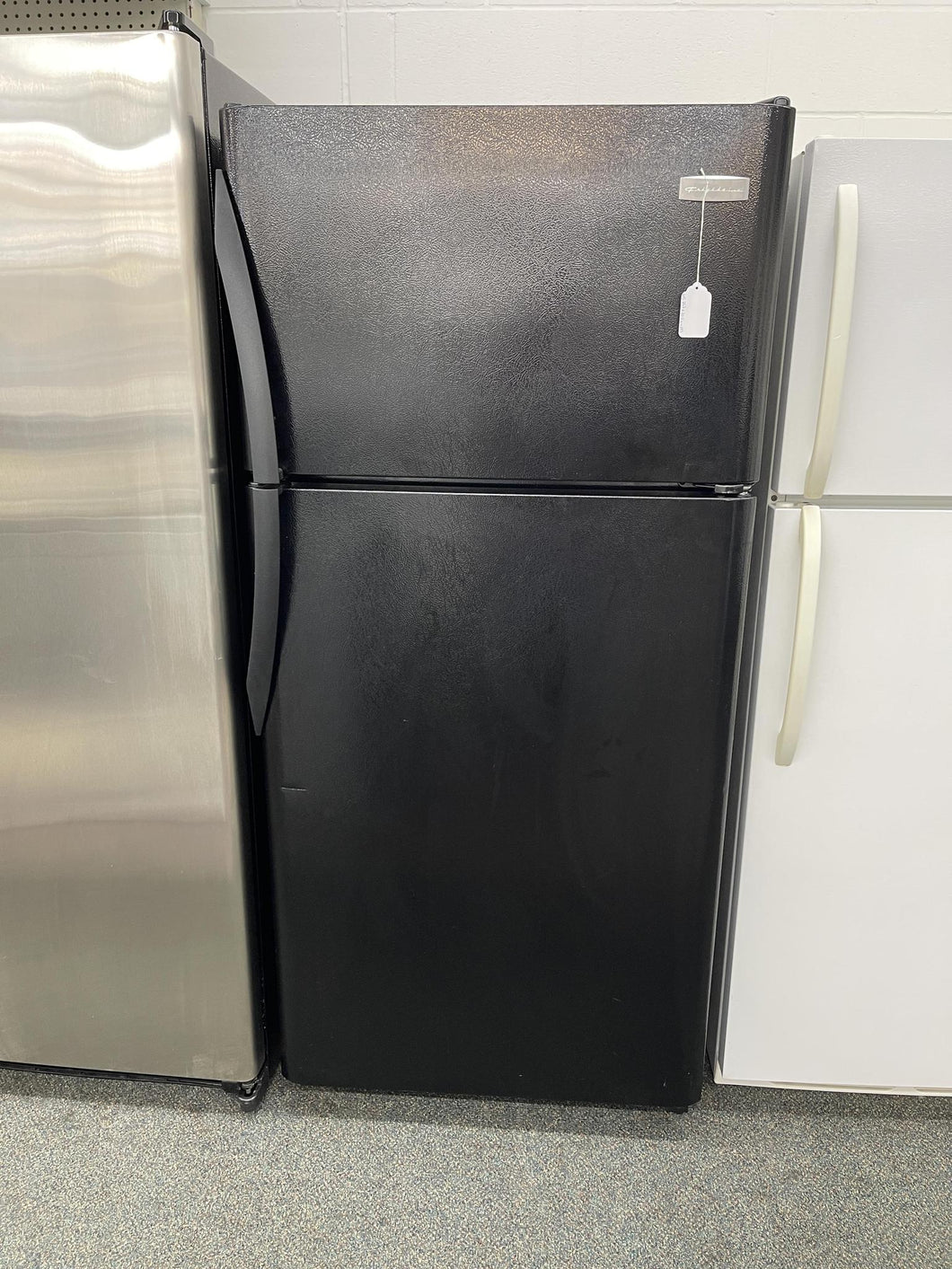 Frigidaire Refrigerator - 3499