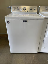 Load image into Gallery viewer, Maytag Washer and Gas Dryer Set - 5509 - 4073
