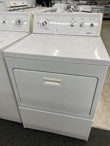 Kenmore Washer and Gas Dryer Set - 4381-7084