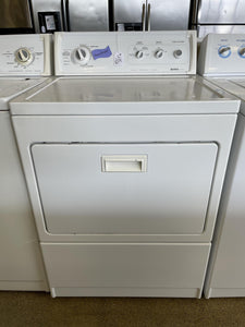 Kenmore Washer and Gas Dryer Set - 6838 - 8747