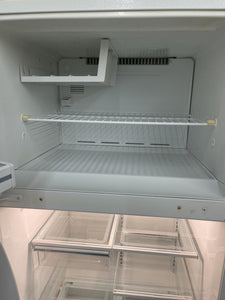 GE Refrigerator - 3132